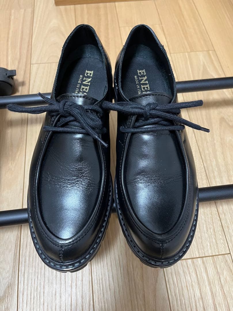 北欧暮らしの道具店ENESS / エネス / チロリアンシューズ ブラック 39