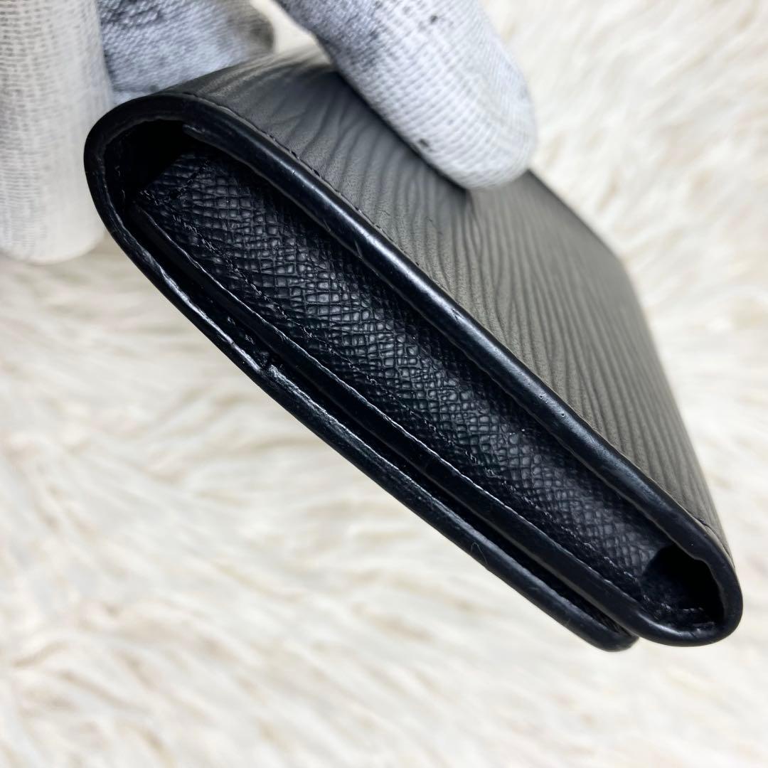 【外観美品】ルイヴィトンエピ 名刺入れ カードケース ブラック