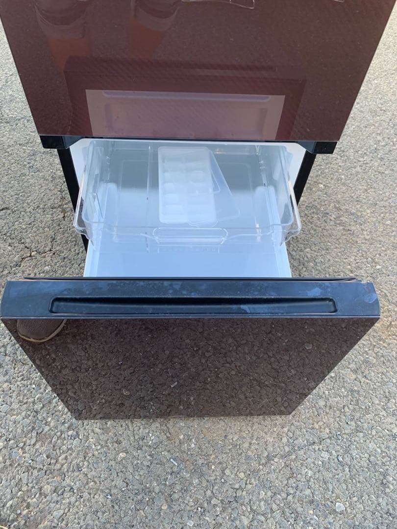 ①✅Hisense2ドア冷凍冷蔵庫✅ ✅HR-G13A-BR✅送料設置無料