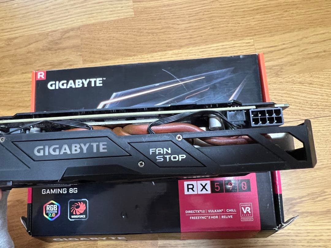 グラフィックボード・グラボ・ビデオカード GIGABYTE RADEON RX 590