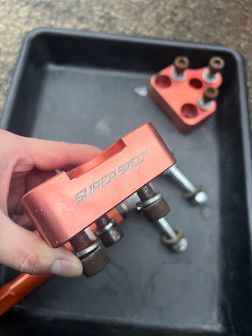 車高調 zvw50プリウス用スキッドレーシングタイロッドエンドキャンバー