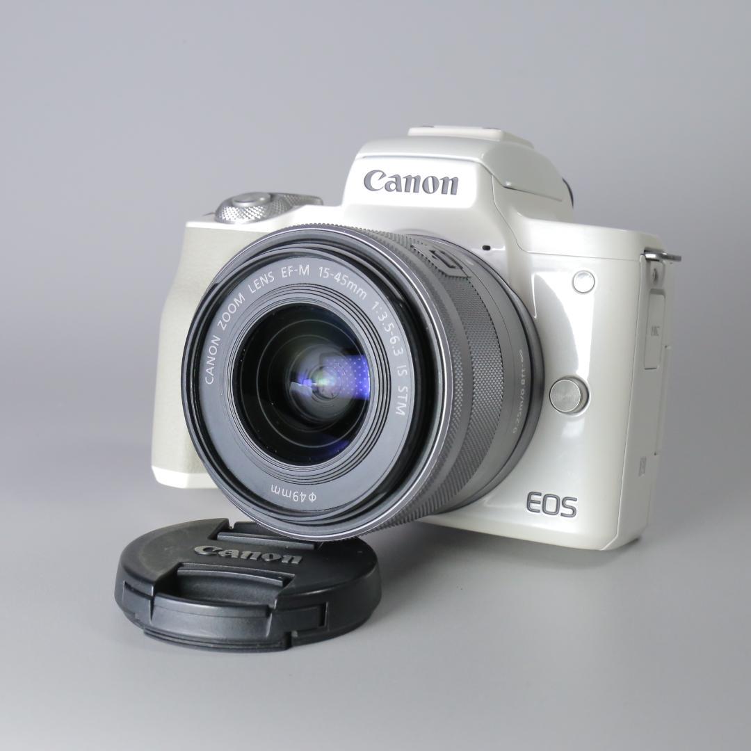 ☆良品☆☆完全動作　キヤノン EOS kiss M ホワイト　＃230