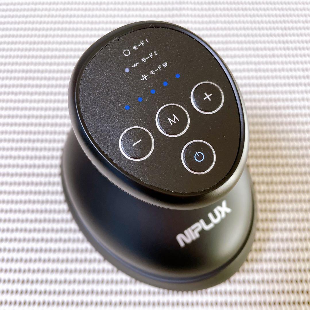 【匿名発送】ニップラックス EMSヘッドスパプレミアム（ヘッドマッサージャー）