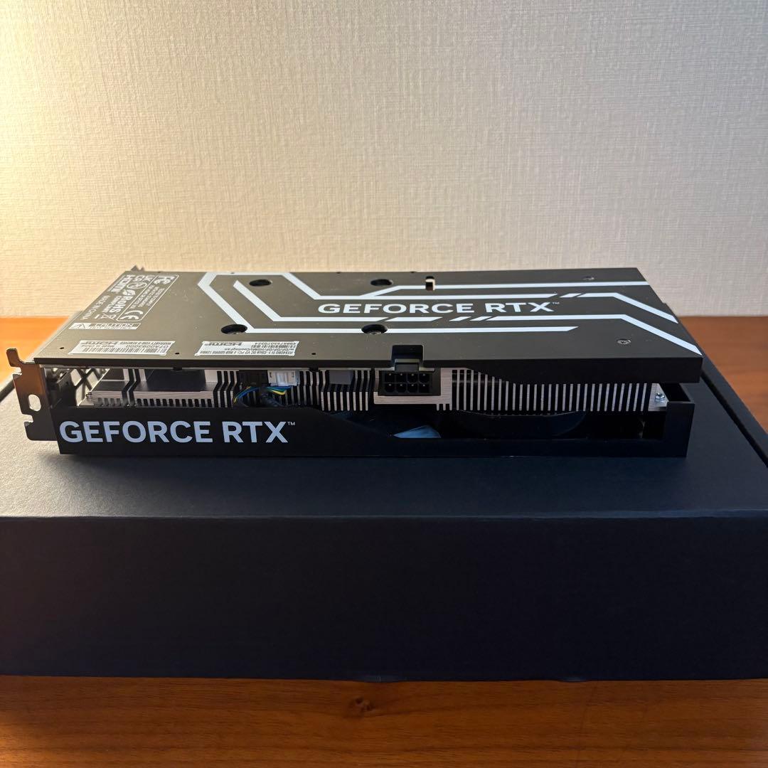 【極美品】GeForce RTX 4060 Ti 8GB玄人志向