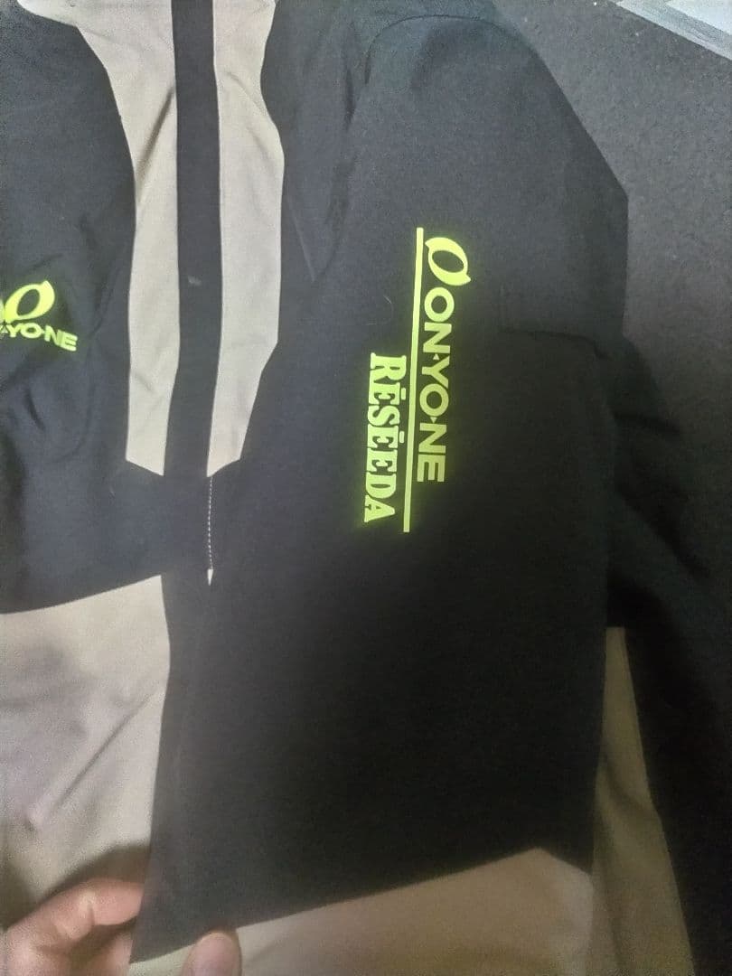 美品！ジュニアスキーウエアセット23-24モデルONYONE RESÉDA