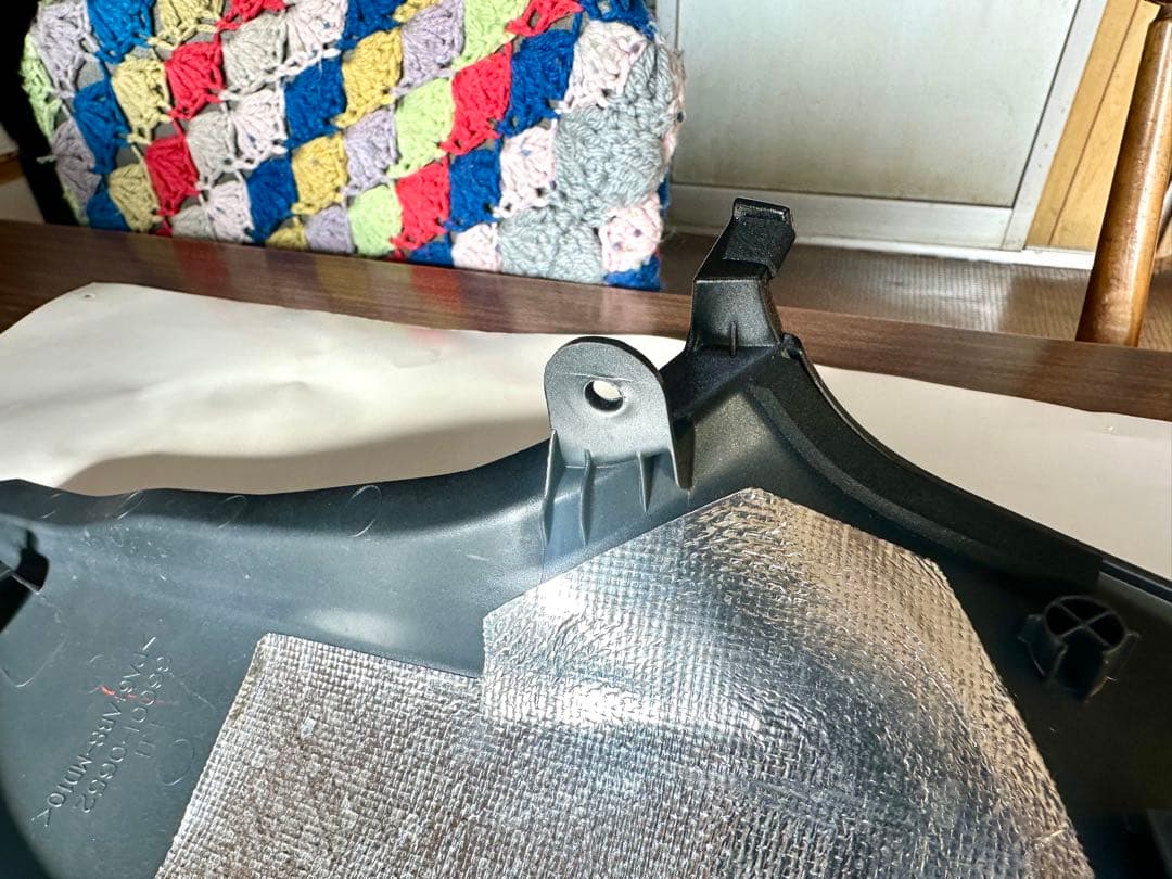 Kawasaki z900rs SE 純正サイドカバー　中古 本日限り価格✨