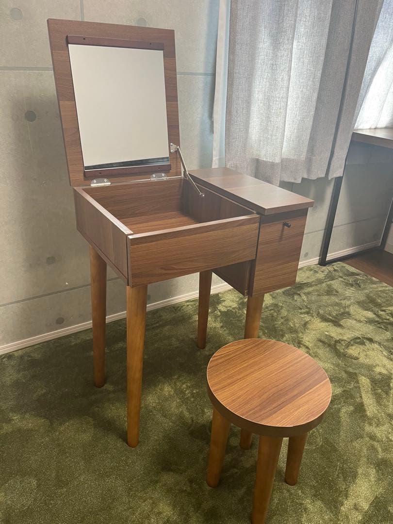 エア・リゾーム　北欧コンパクト木製ドレッサーnico(ニコ)スツール付き