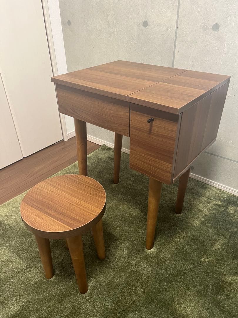 エア・リゾーム　北欧コンパクト木製ドレッサーnico(ニコ)スツール付き