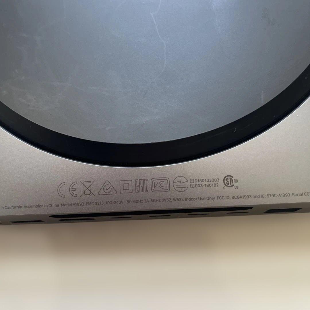 Mac mini 2018 3GHz 6コア　Intel Core i5