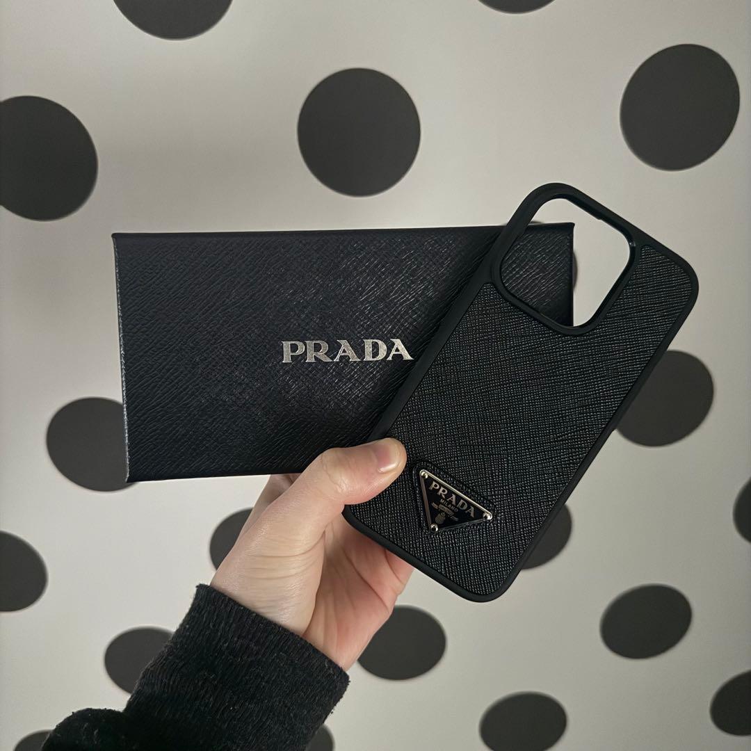 PRADA 携帯ケース 15Pro用