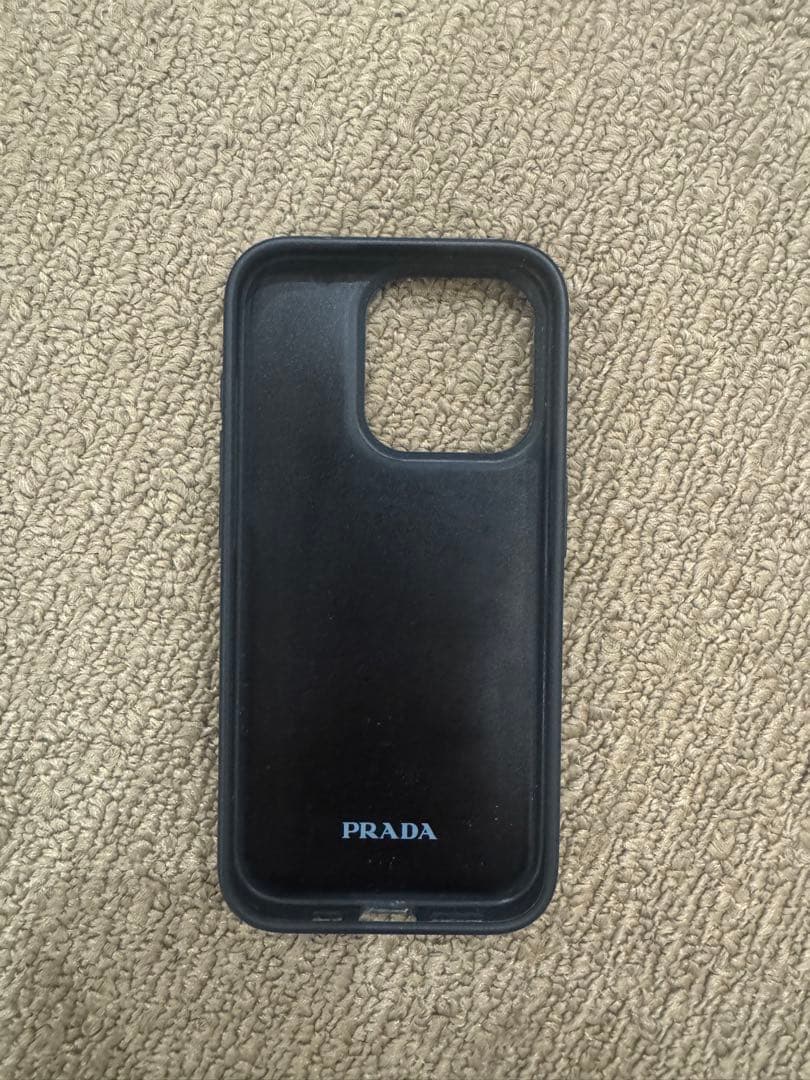 PRADA 携帯ケース 15Pro用