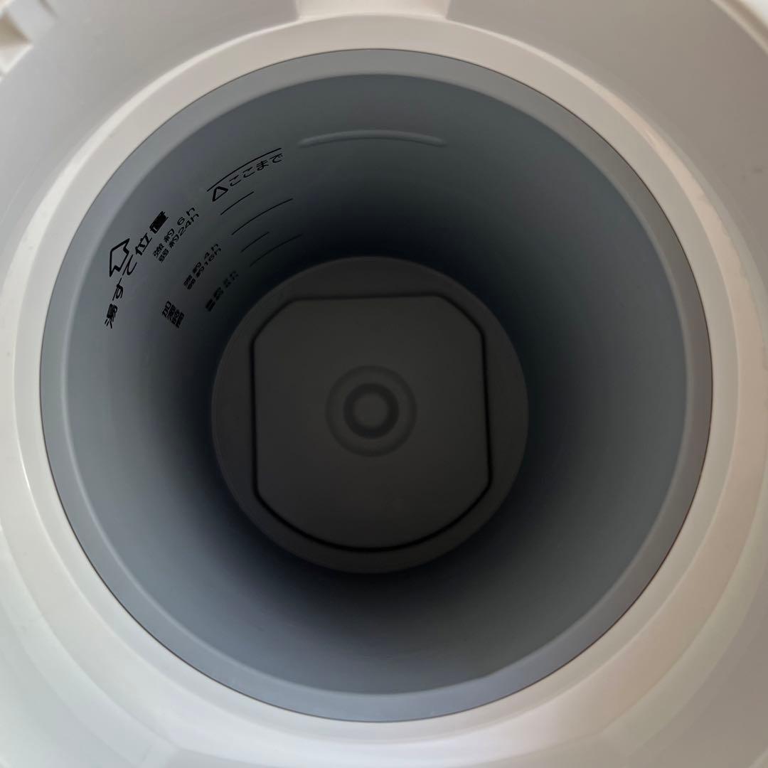 2022年製 ZOJIRUSHI 象印 スチーム式加湿器　EE-RR50