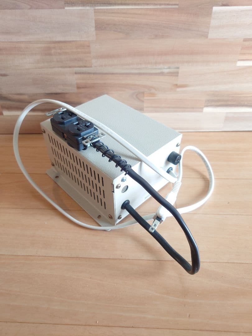 300W　トロイダルコア　ACノイズフィルター付きアイソレーション電源トランス