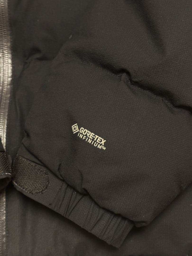 [美品]mont-bellパーマフロスト ライトダウンパーカ Men's