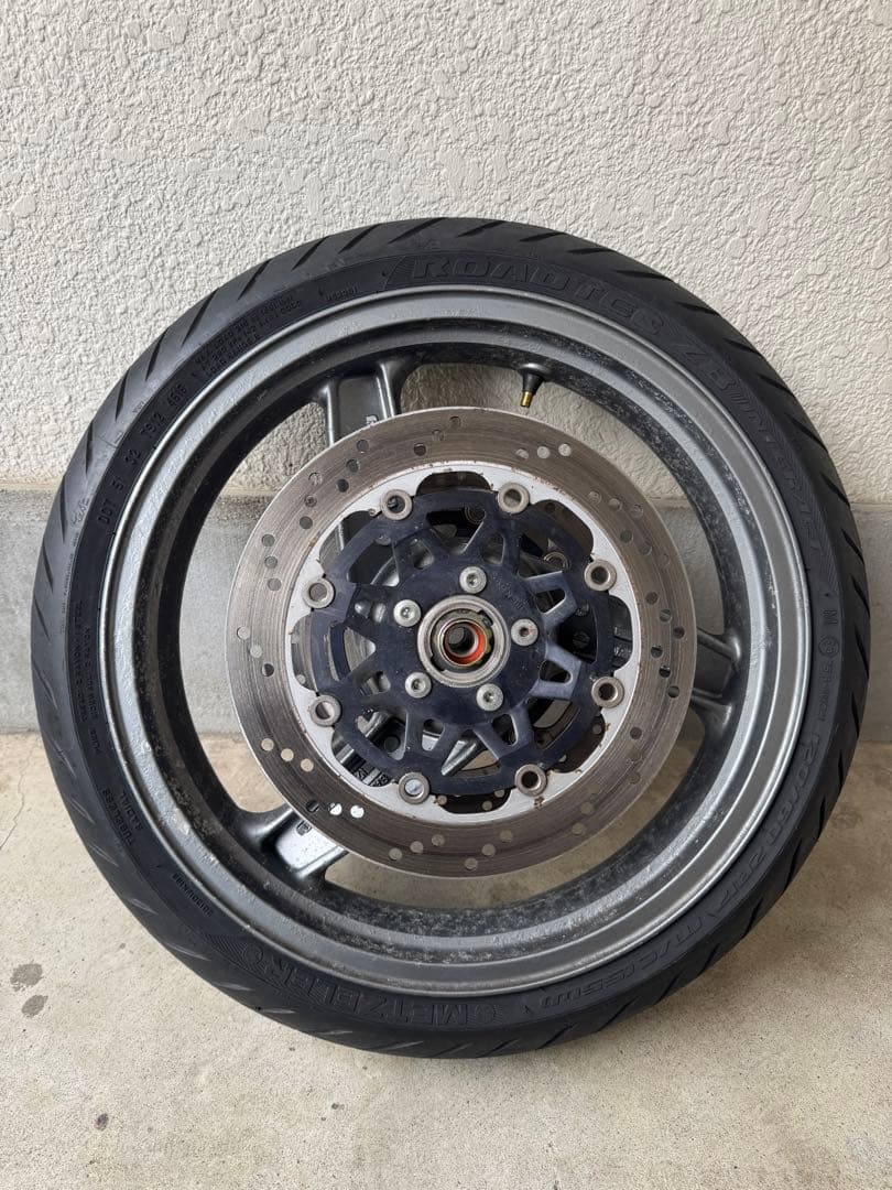 ZZR400Kフロントホイール