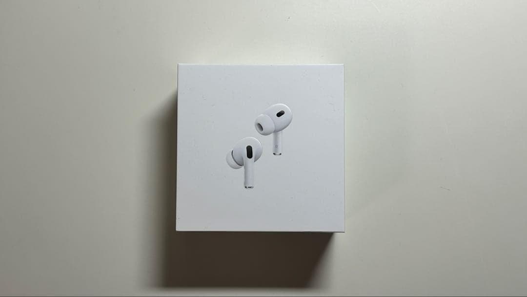 【極美品】純正 AirPods Pro 第2世代 (Lightningモデル)
