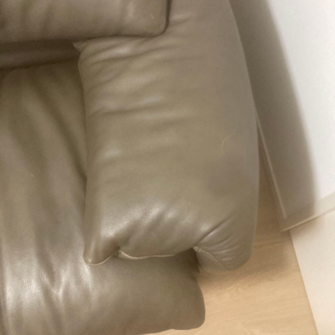 週末限定価格！カッシーナ　マラルンガFZ革 グレー　オットマン付