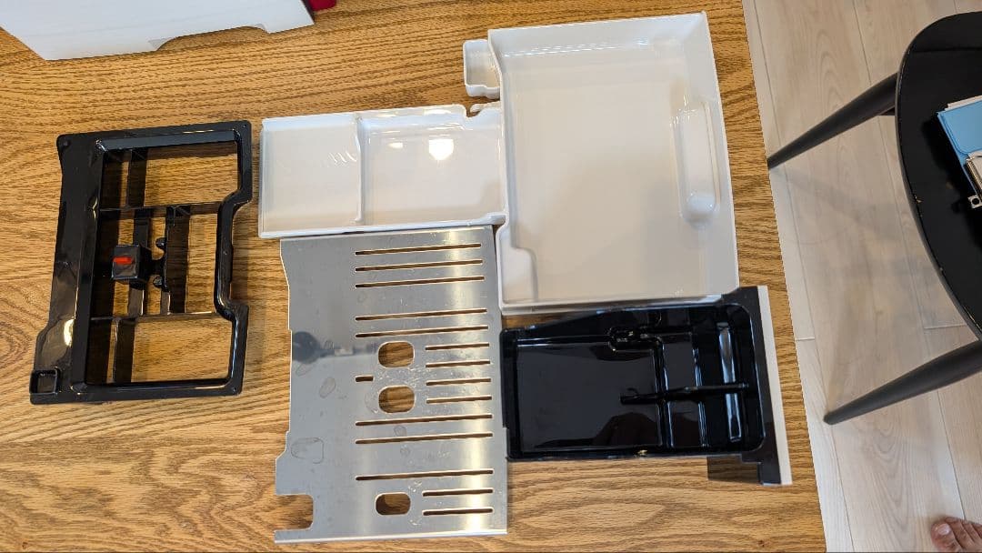 DeLonghi ディナミカ コンパクト全自動コーヒーマシン