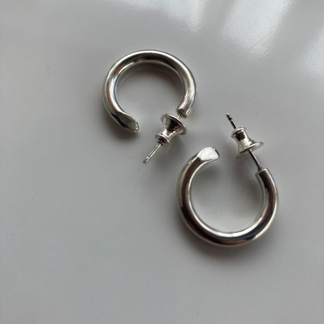 新品 【 3mm×18mm 】両耳用 シルバー925 フープピアス