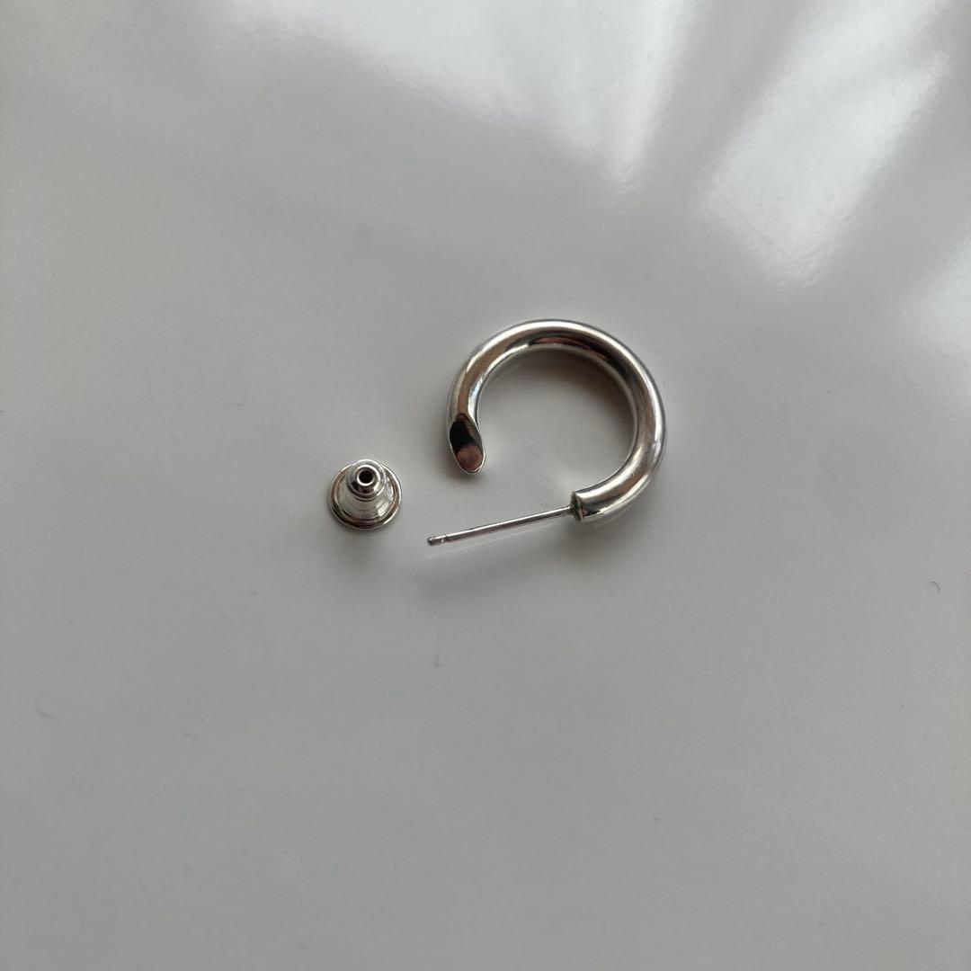 新品 【 3mm×18mm 】両耳用 シルバー925 フープピアス