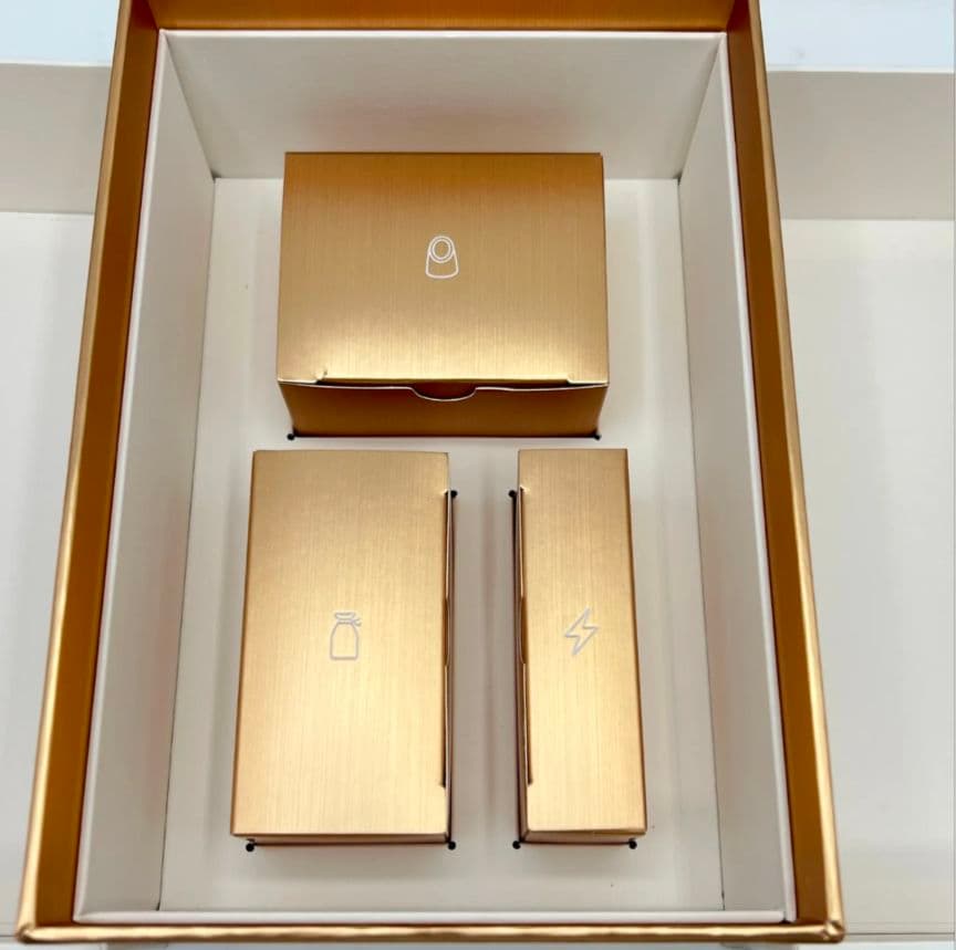 【新品/保証書有】YAMAN ヤーマン　フォトプラスシャイニーネオ　美顔器