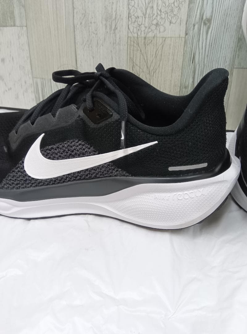 ナイキ エアズーム ペガサス41 ワイド 27.5㎝ ブラック ホワイト