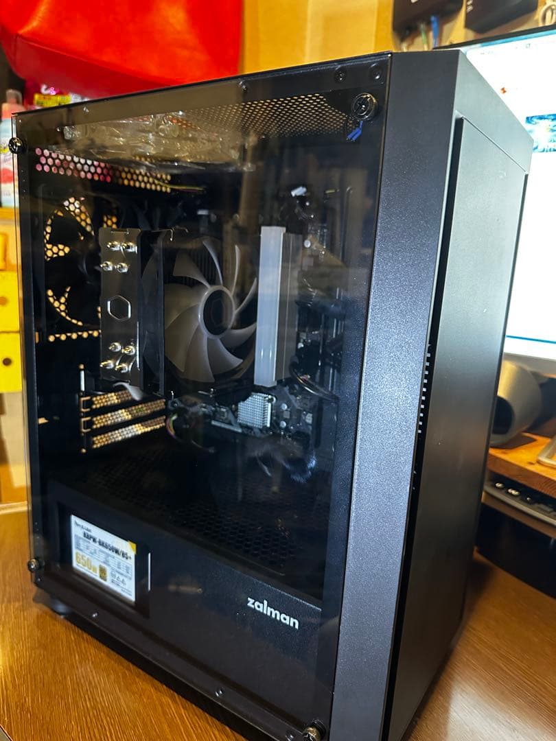 CPU／マザー／ケース／電源／メモリ／クーラー／グラボ使用期間短