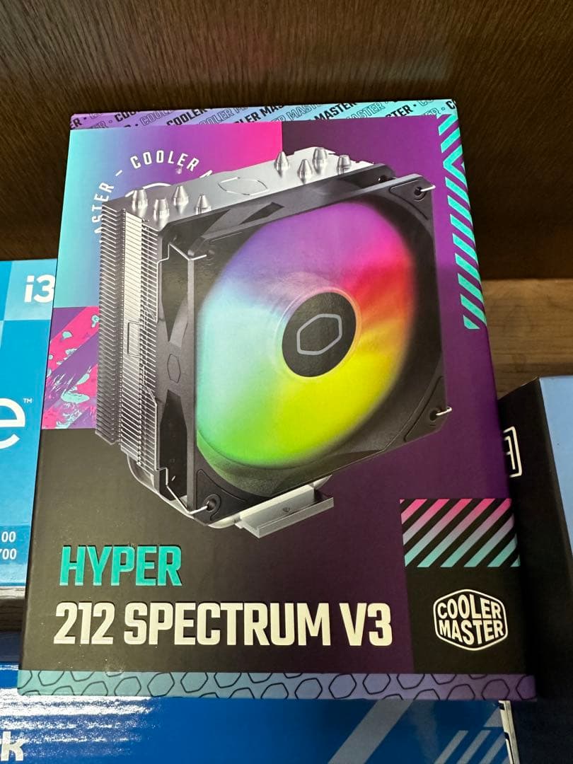 CPU／マザー／ケース／電源／メモリ／クーラー／グラボ使用期間短