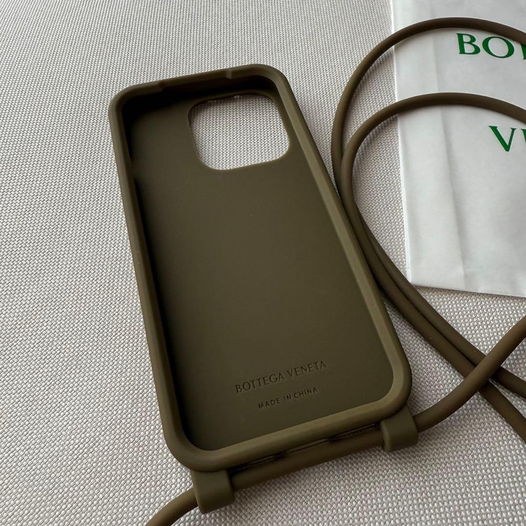 【新品未使用】ボッテガ ヴェネタ ショルダー iPhoneケース 14pro