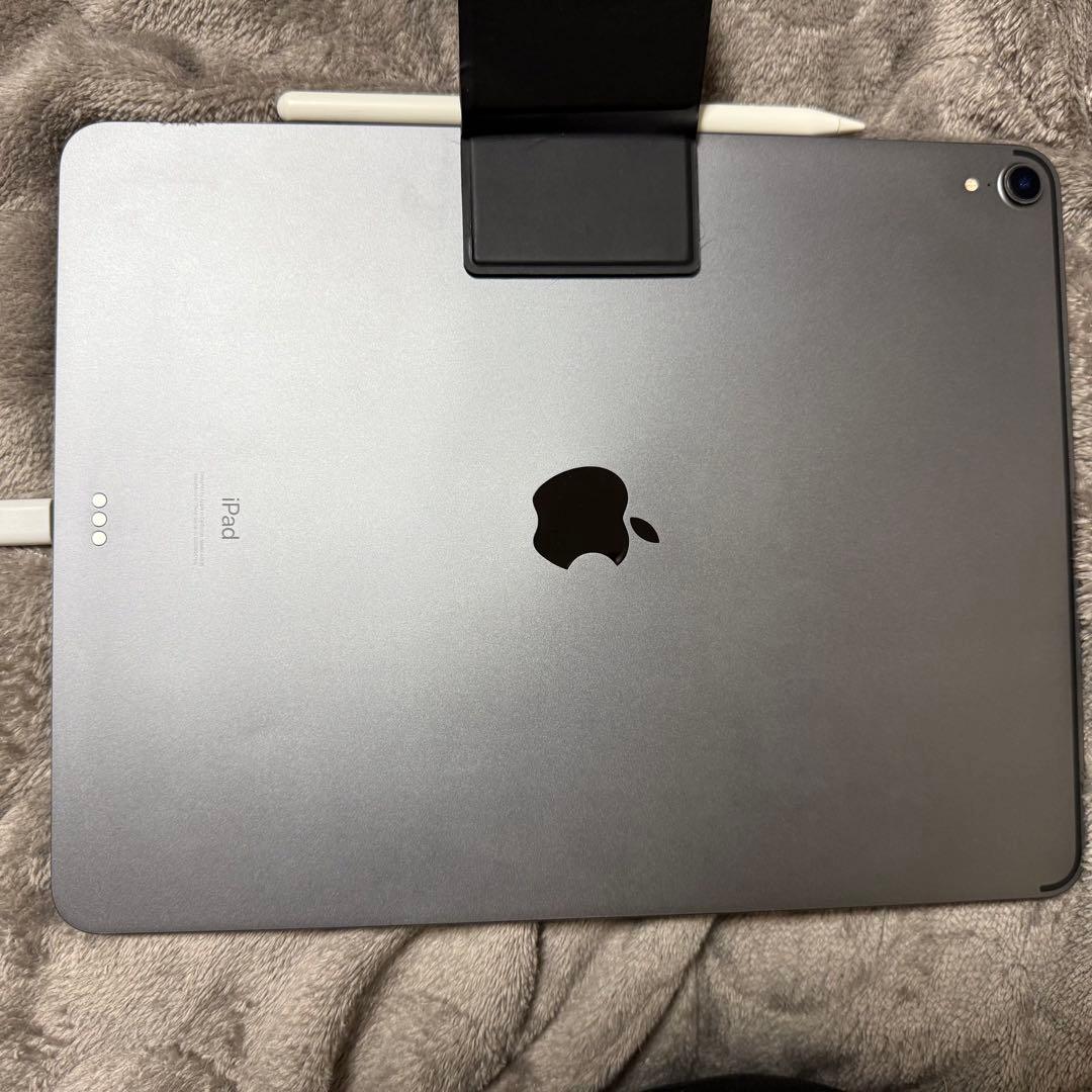Apple iPad pro 12.9インチ wifi 256GB第3世代