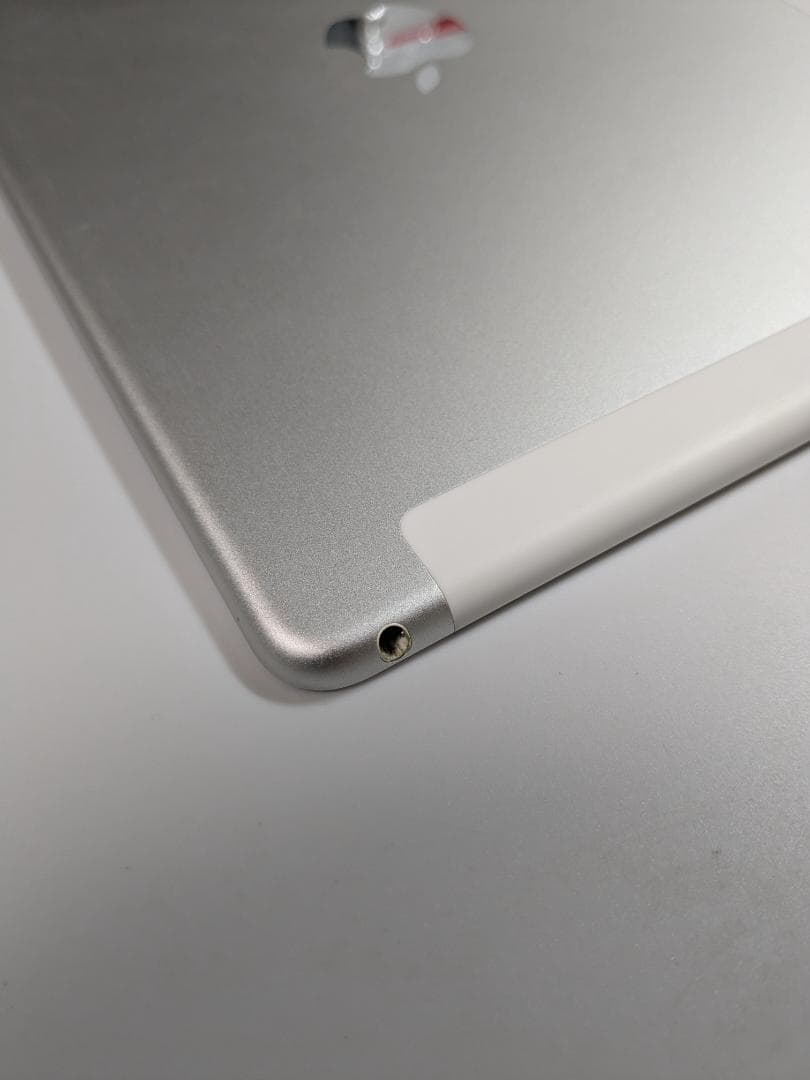 iPad Air 2　Wi-Fiモデル　64GB