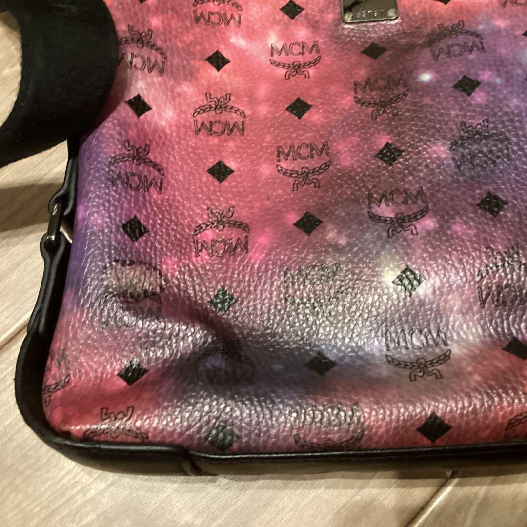 MCM グラデーションピンク ショルダーバッグ