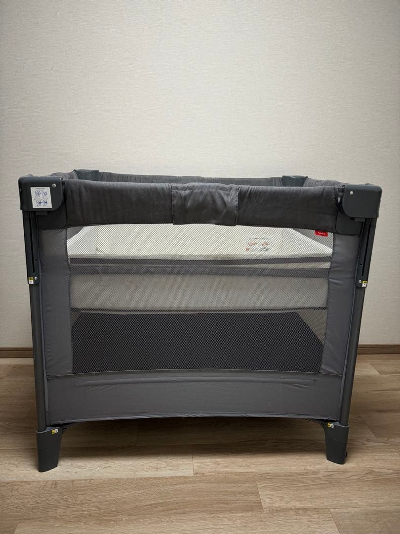 Apricaアップリカ ココネルエアー ベビーベッド グレー