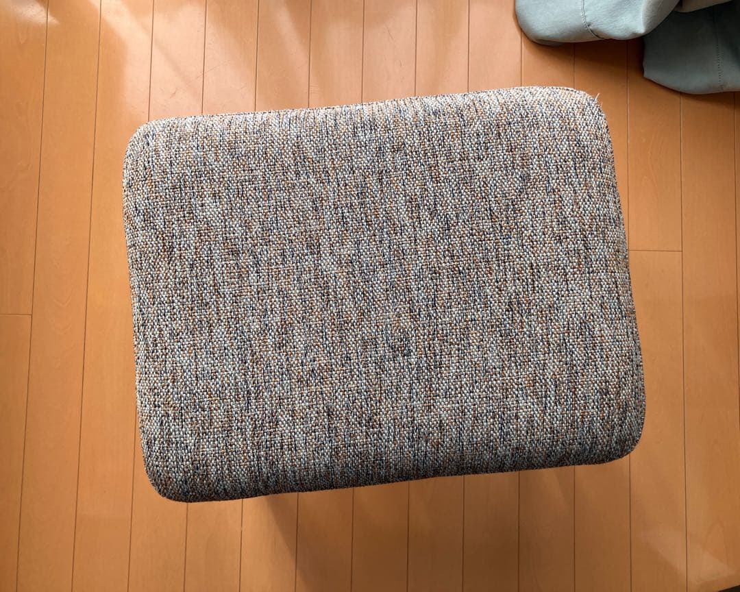 unico HESTA オットマン 1脚