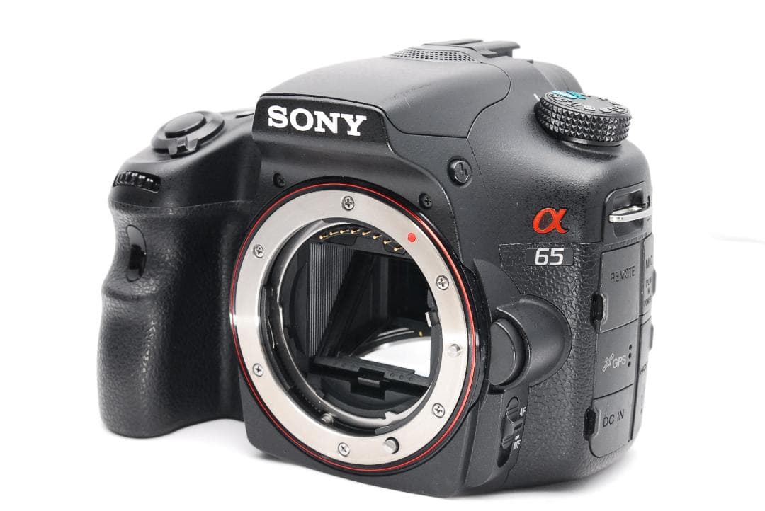 撮影枚数新品級♥ SONY ソニー α65 ♥スマホ転送♥ダブルレンズ