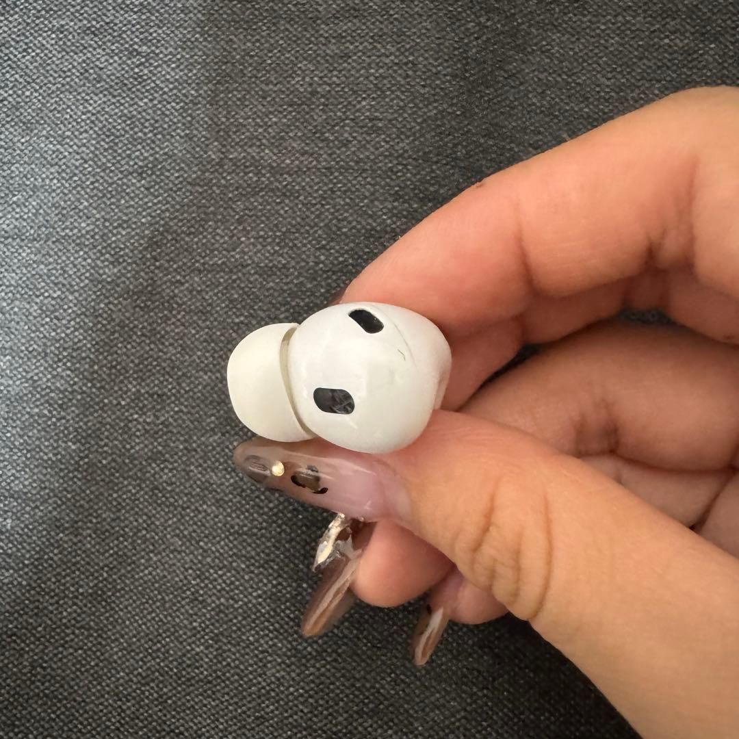 Apple AirPods Pro 2 (第2世代) USB–C