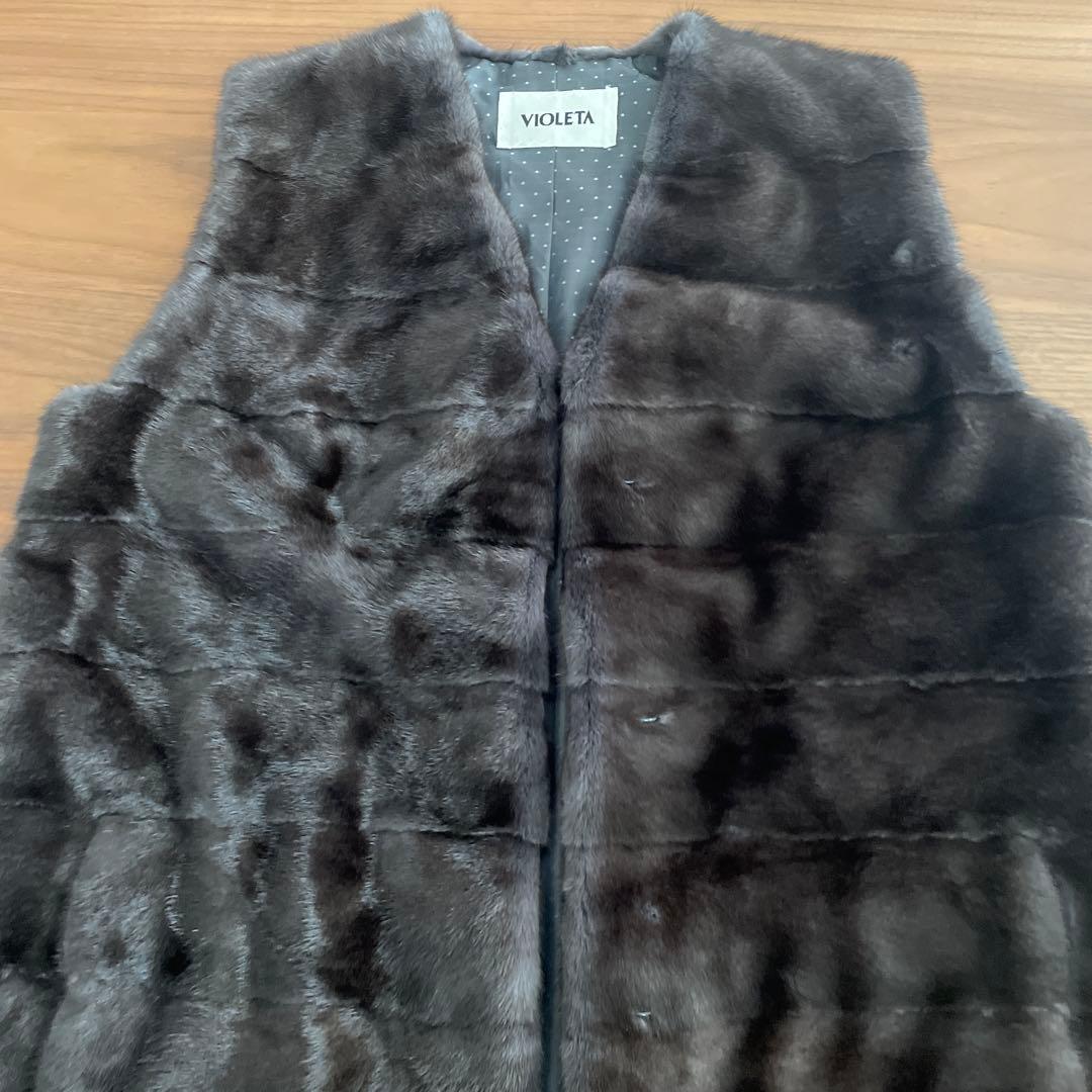 VIOLETA ダークブラウン ファーベスト