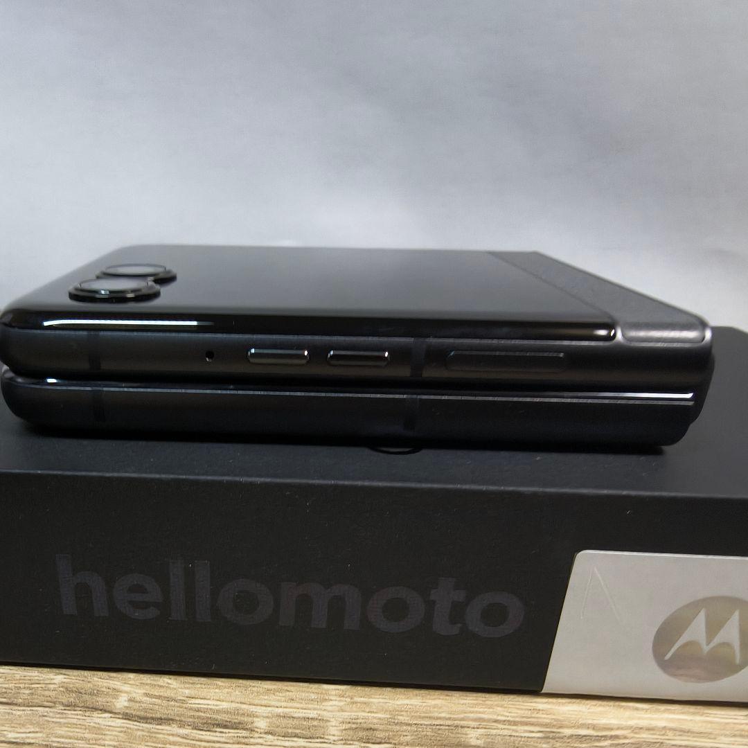 【良品】Motorola razr 50 12+512GB