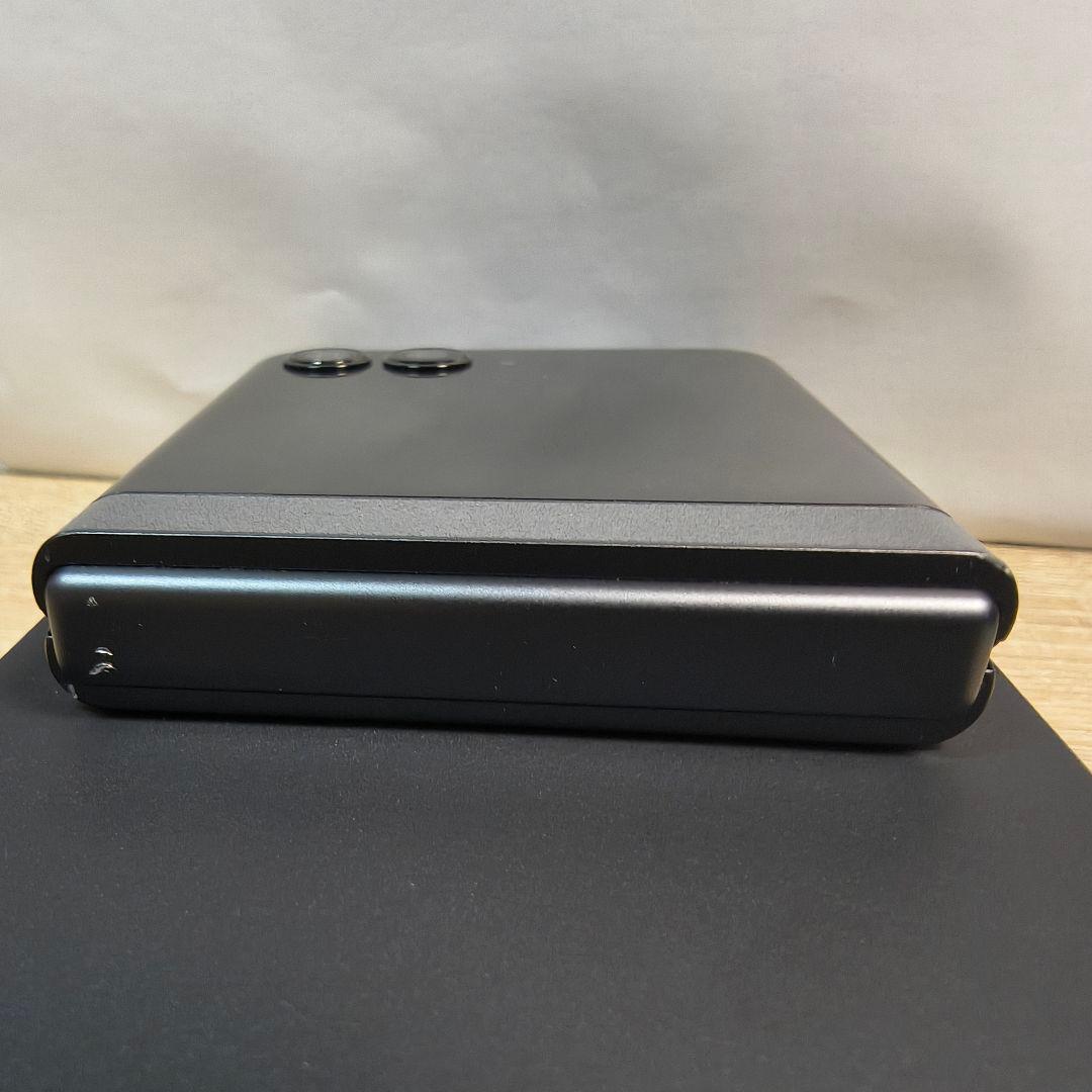 【良品】Motorola razr 50 12+512GB