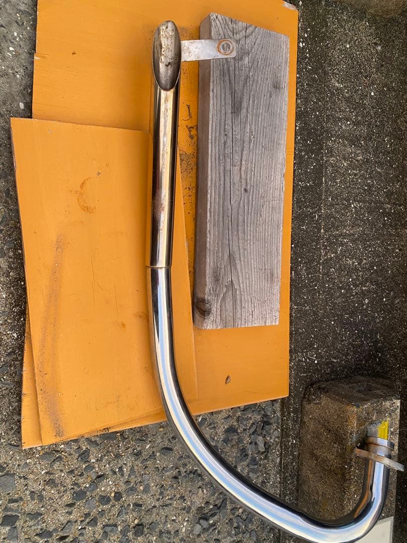 GN125 ハス切りマフラー