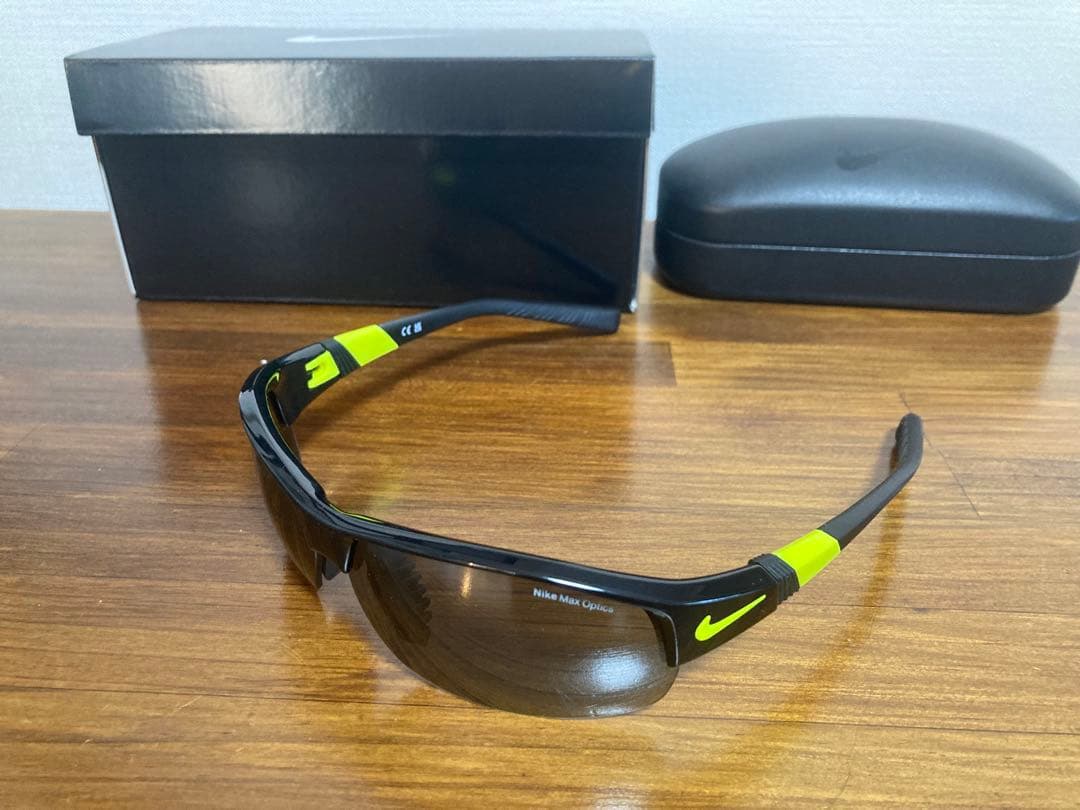 NIKE サングラス（新品未開封）