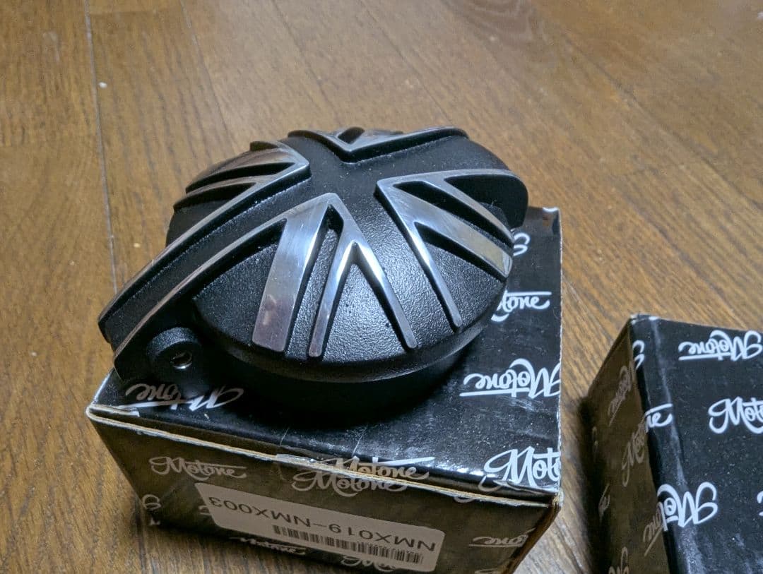 トライアンフ　タンクキャップ　ユニオンジャック