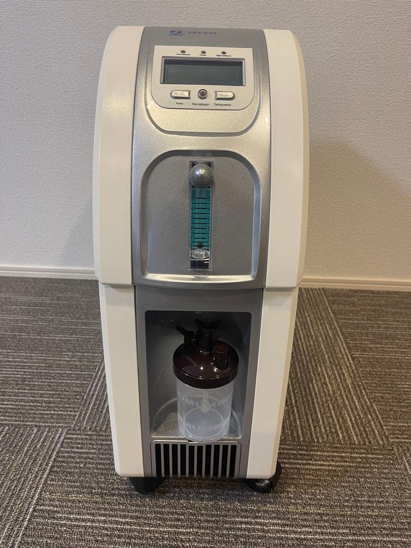 酸素濃縮器 5リットル 90% LFY-I-5F 新品