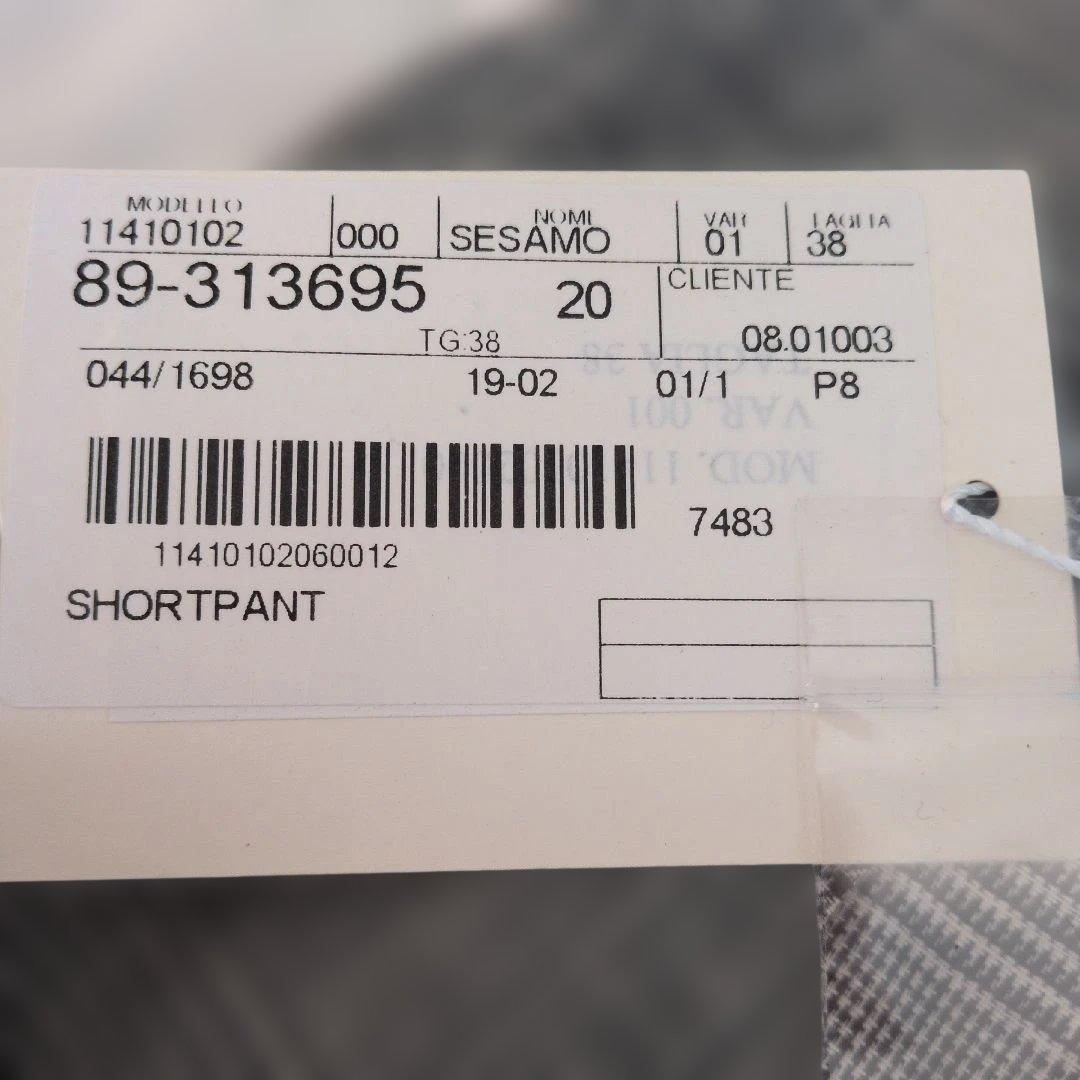 MaxMara チェック柄グレー ハーフパンツ 38 未使用