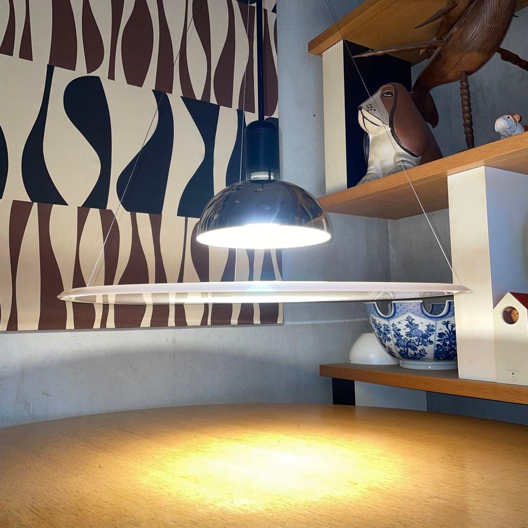 Flos フリスビー　カステリオーニ　美品　ヤマギワ　モデルルーム使用