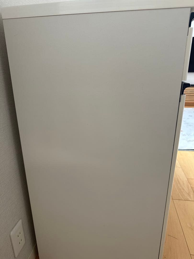 ニトリ　キッチンカウンター　120センチ幅食器棚