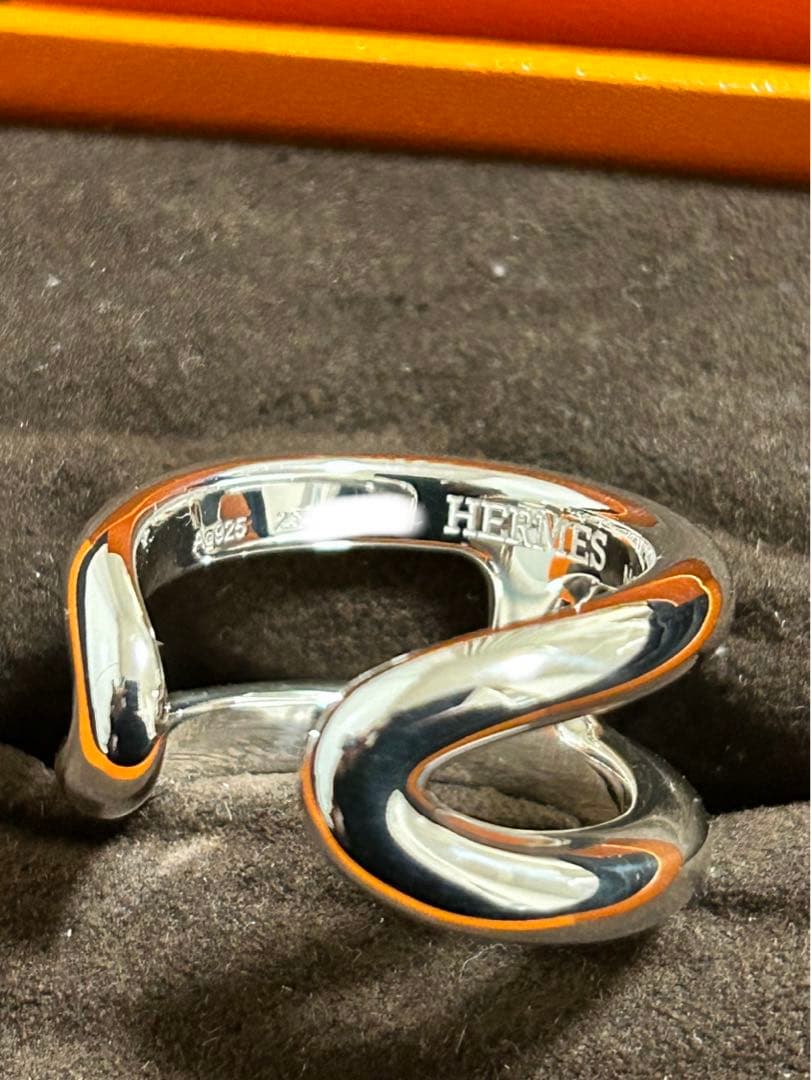 【新品未使用】HERMES オスモズ PM57（日本サイズ:17号相当）