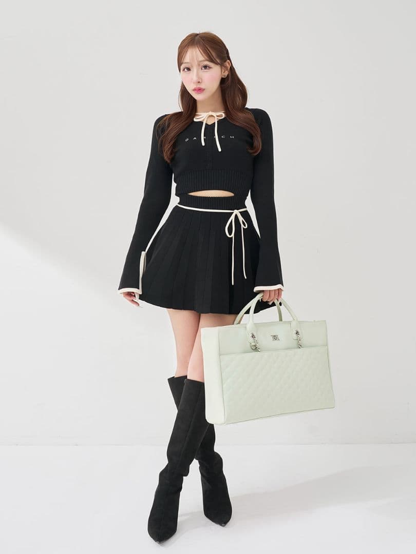 ダーリッチ 　 ウエストオープンリボンデザインニットミニワンピース　ブラック