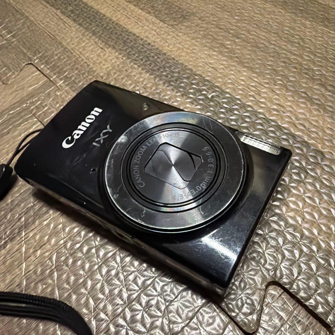 デジタルカメラ　Canon IXY 210 PC2332 ブラック
