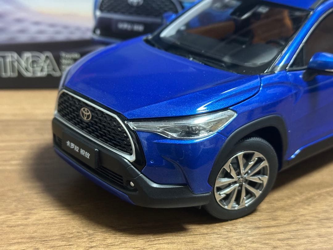 1/18 トヨタ カローラクロス